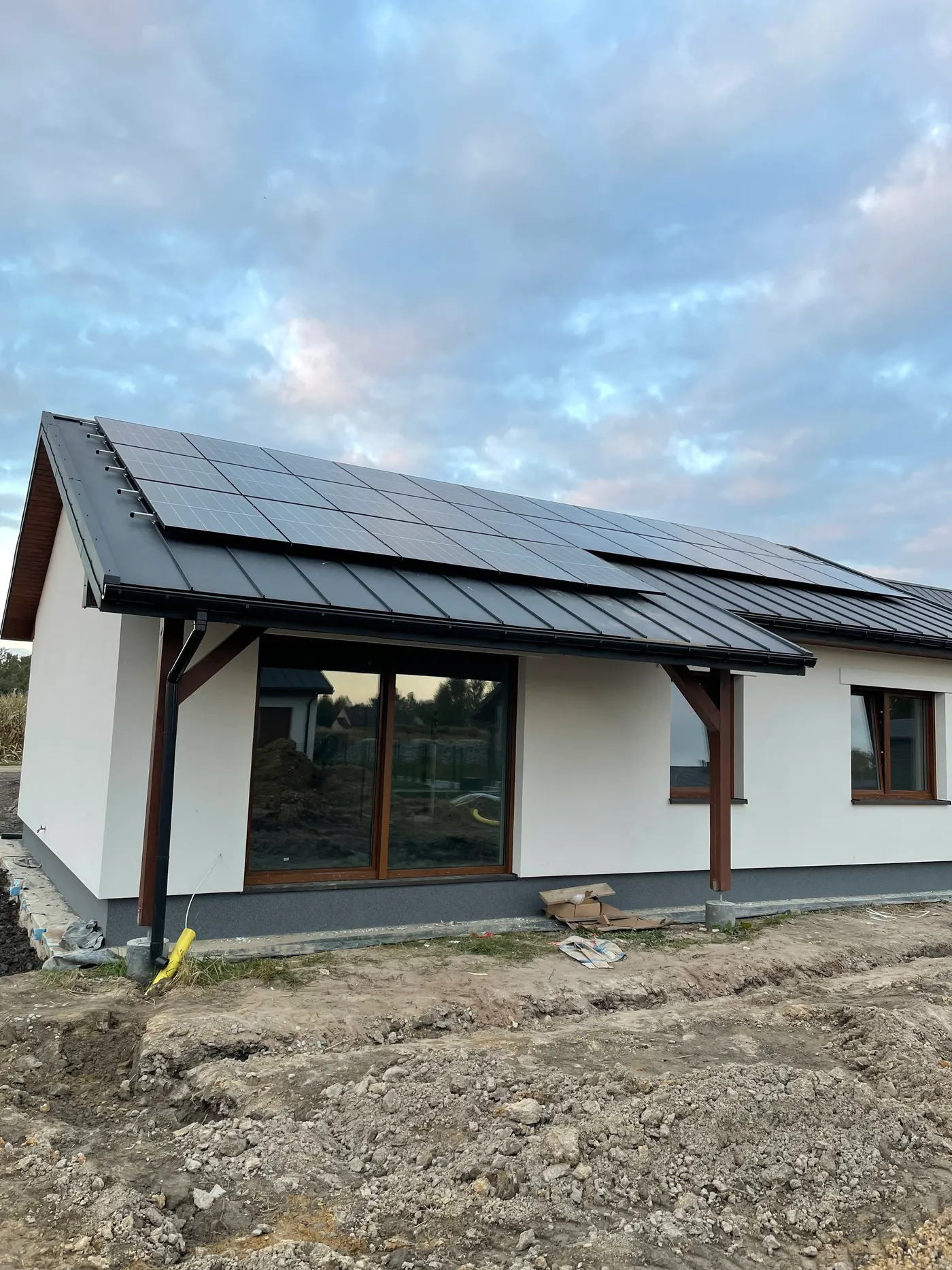 Instalacja fotowoltaiczna 8 kWp z magazynem energii 20 kWh