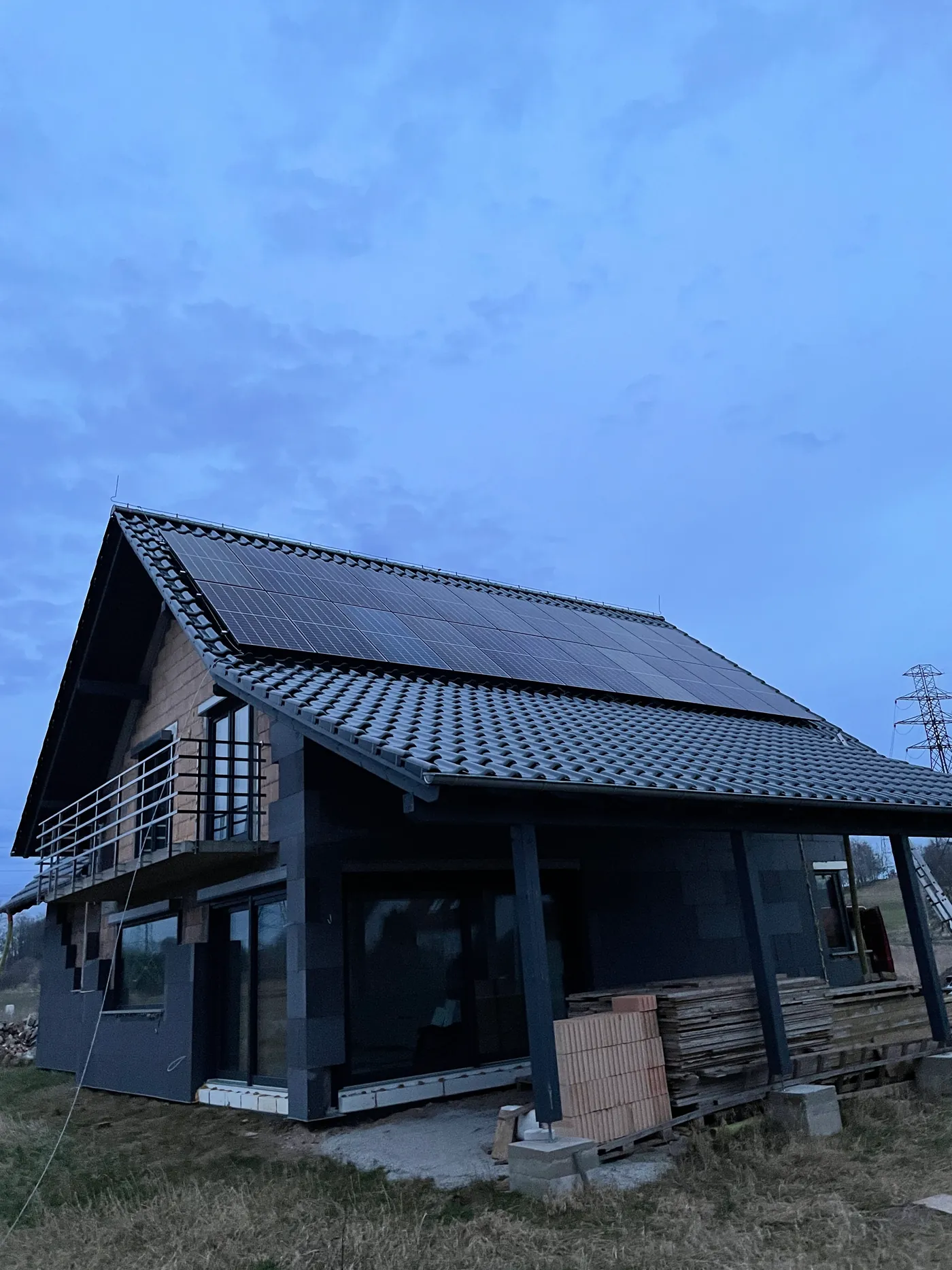 Instalacja fotowoltaiczna 10 kWp wraz z magazynem energii 20 kWh